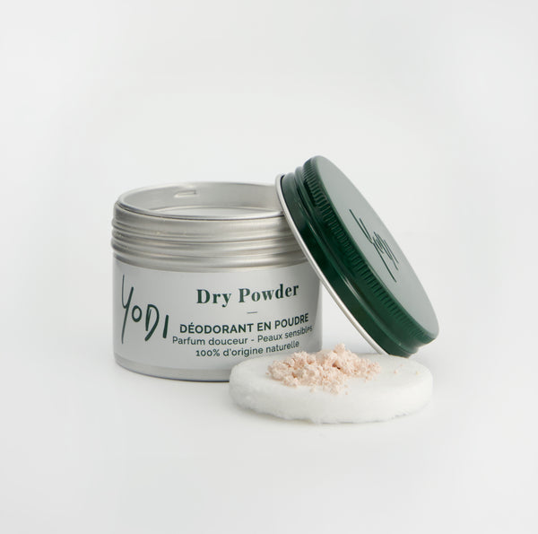 Main visuel deodorant Dry Powder Peaux Sensibles